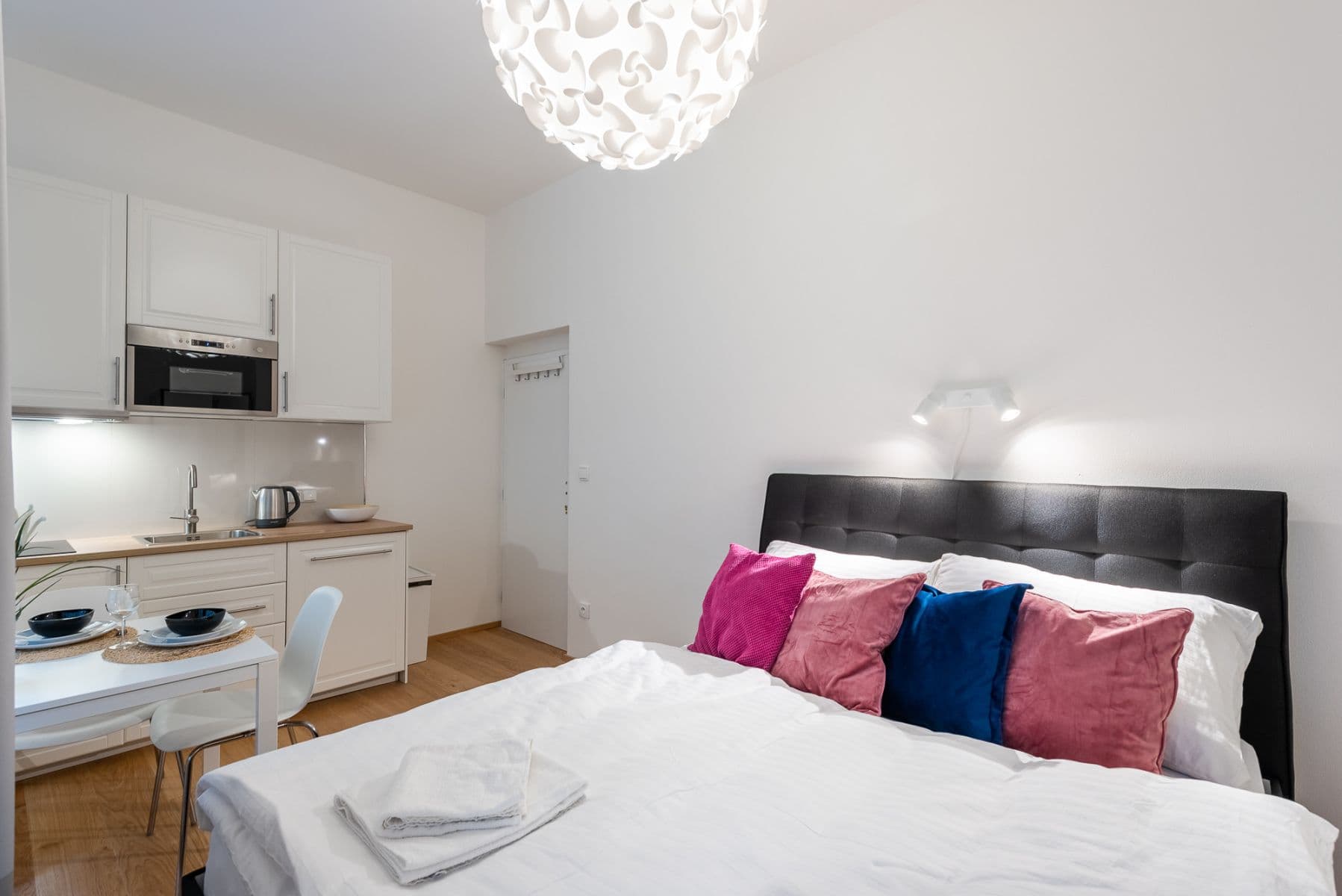 Prenájom bytu 23 m², Těšnov, Praha, Praha Prenájom bytu 23 m², Těšnov, Praha, Praha