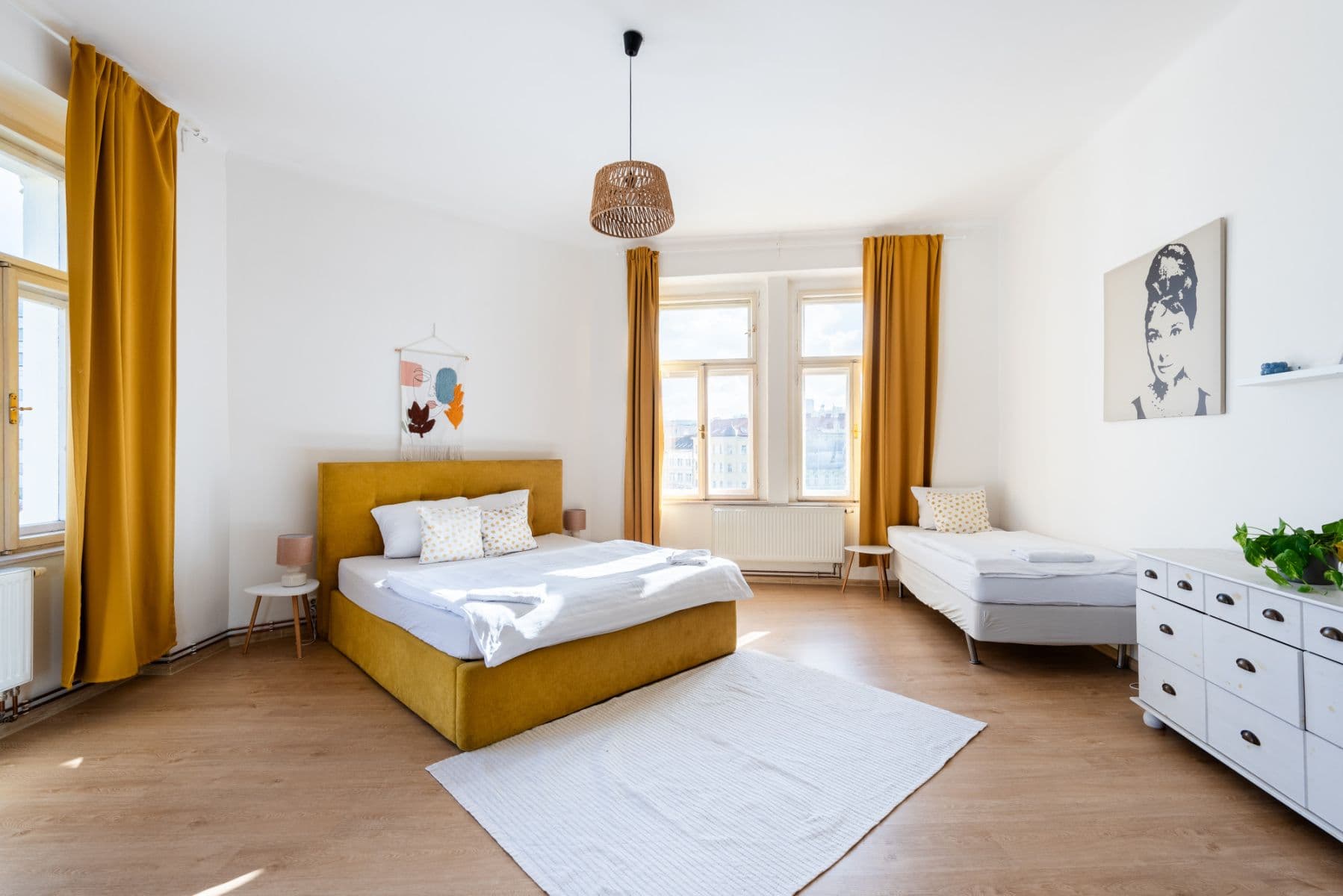 Prenájom bytu 57 m², Těšnov, Praha, Praha Prenájom bytu 57 m², Těšnov, Praha, Praha