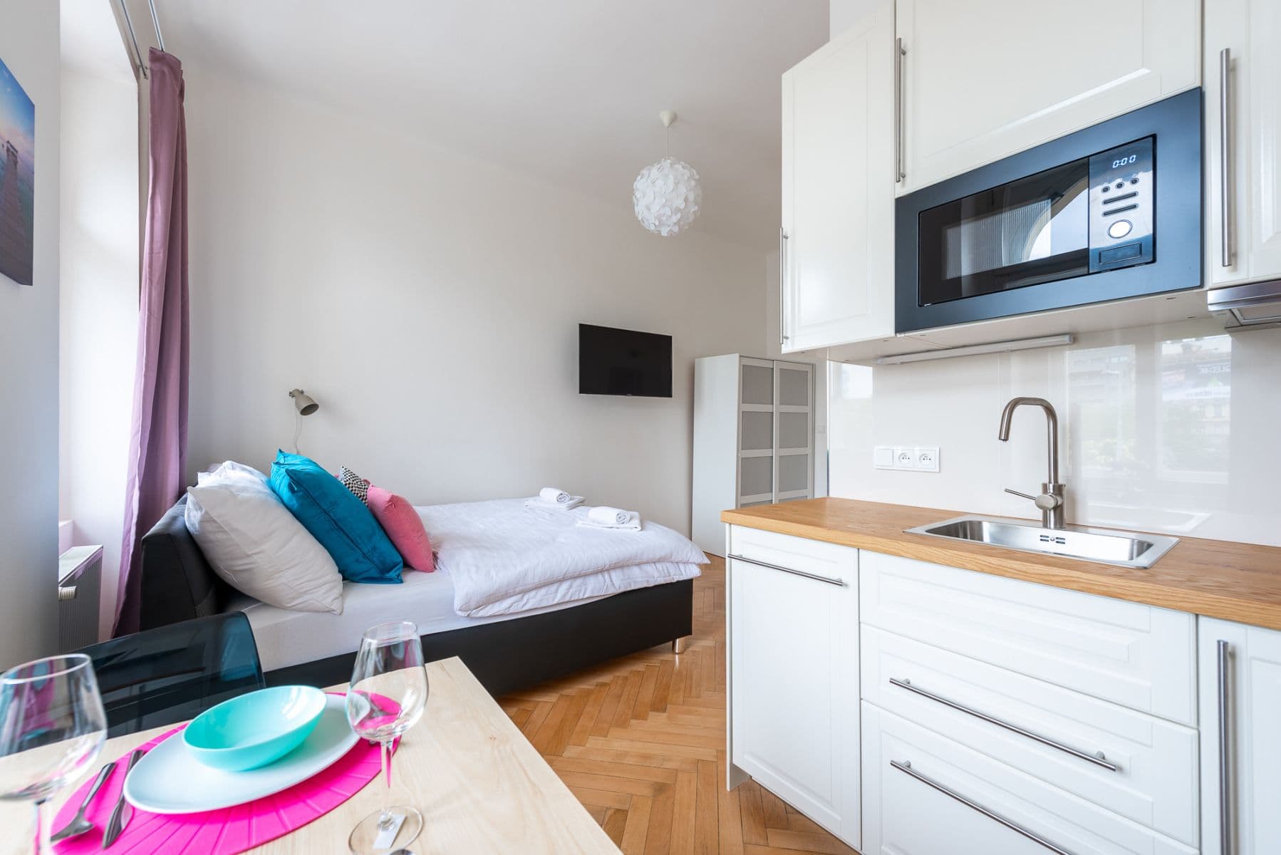Prenájom bytu 20 m², Těšnov, Praha, Praha Prenájom bytu 20 m², Těšnov, Praha, Praha