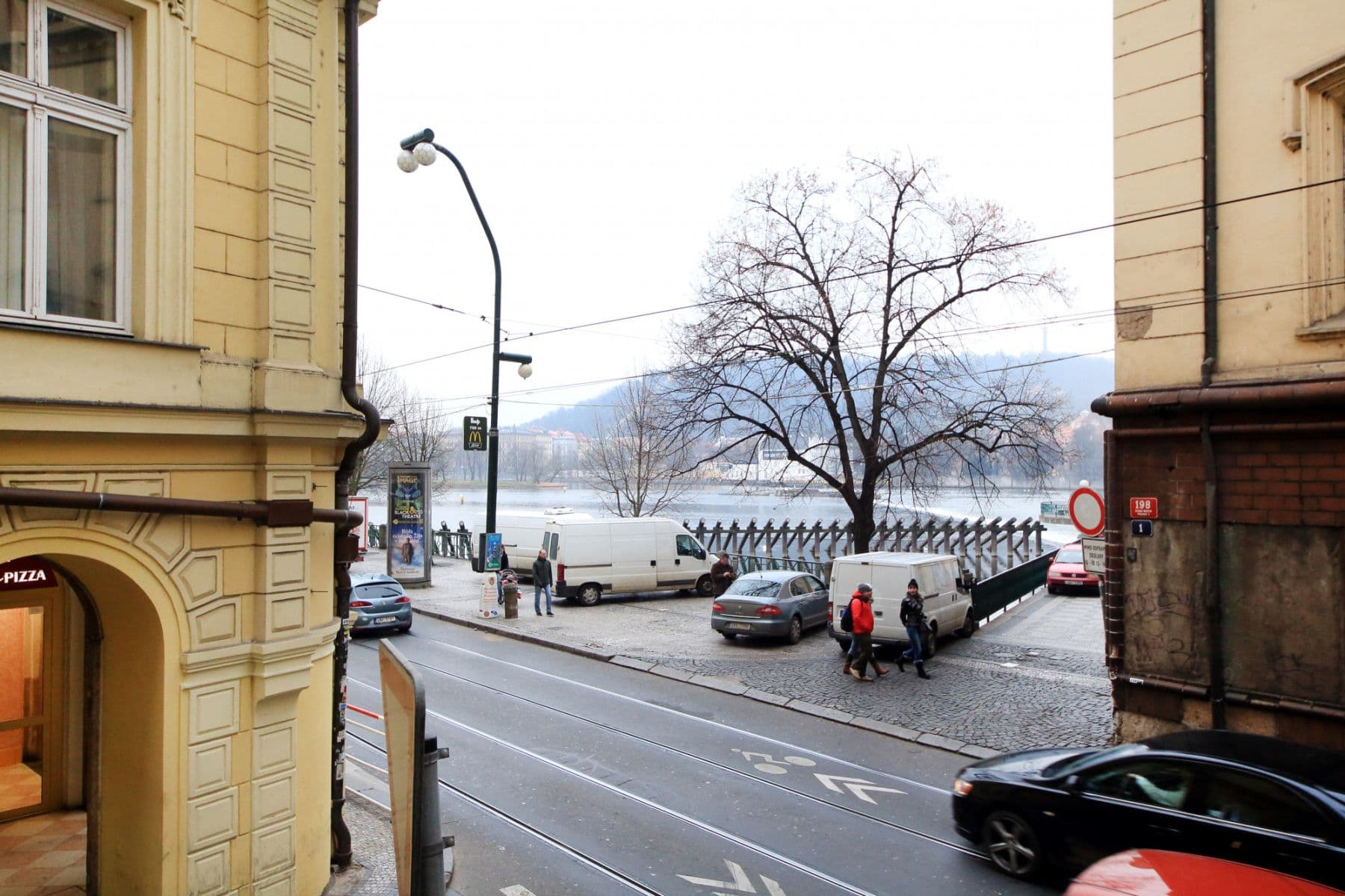 Prenájom bytu 125 m², Smetanovo nábřeží, Praha, Praha Prenájom bytu 125 m², Smetanovo nábřeží, Praha, Praha