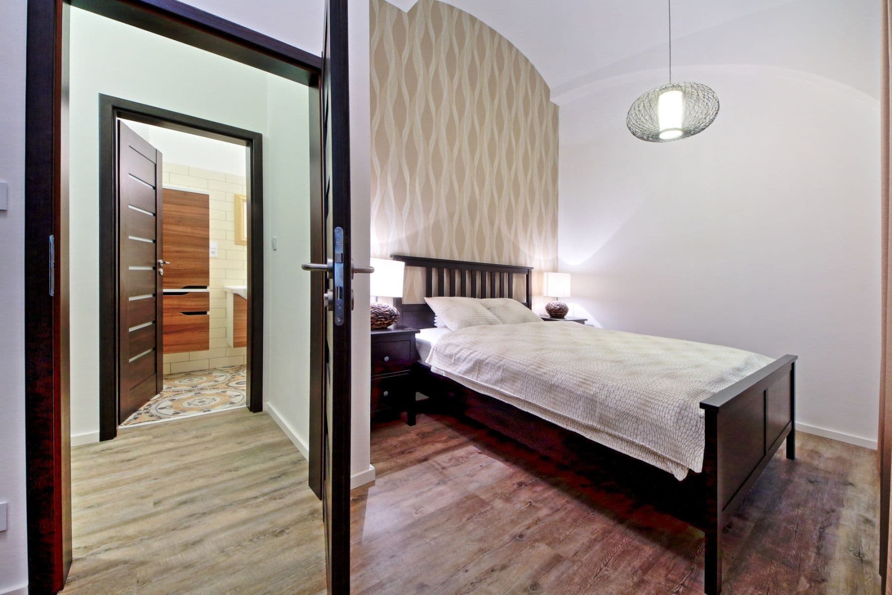 Prenájom bytu 125 m², Smetanovo nábřeží, Praha, Praha Prenájom bytu 125 m², Smetanovo nábřeží, Praha, Praha