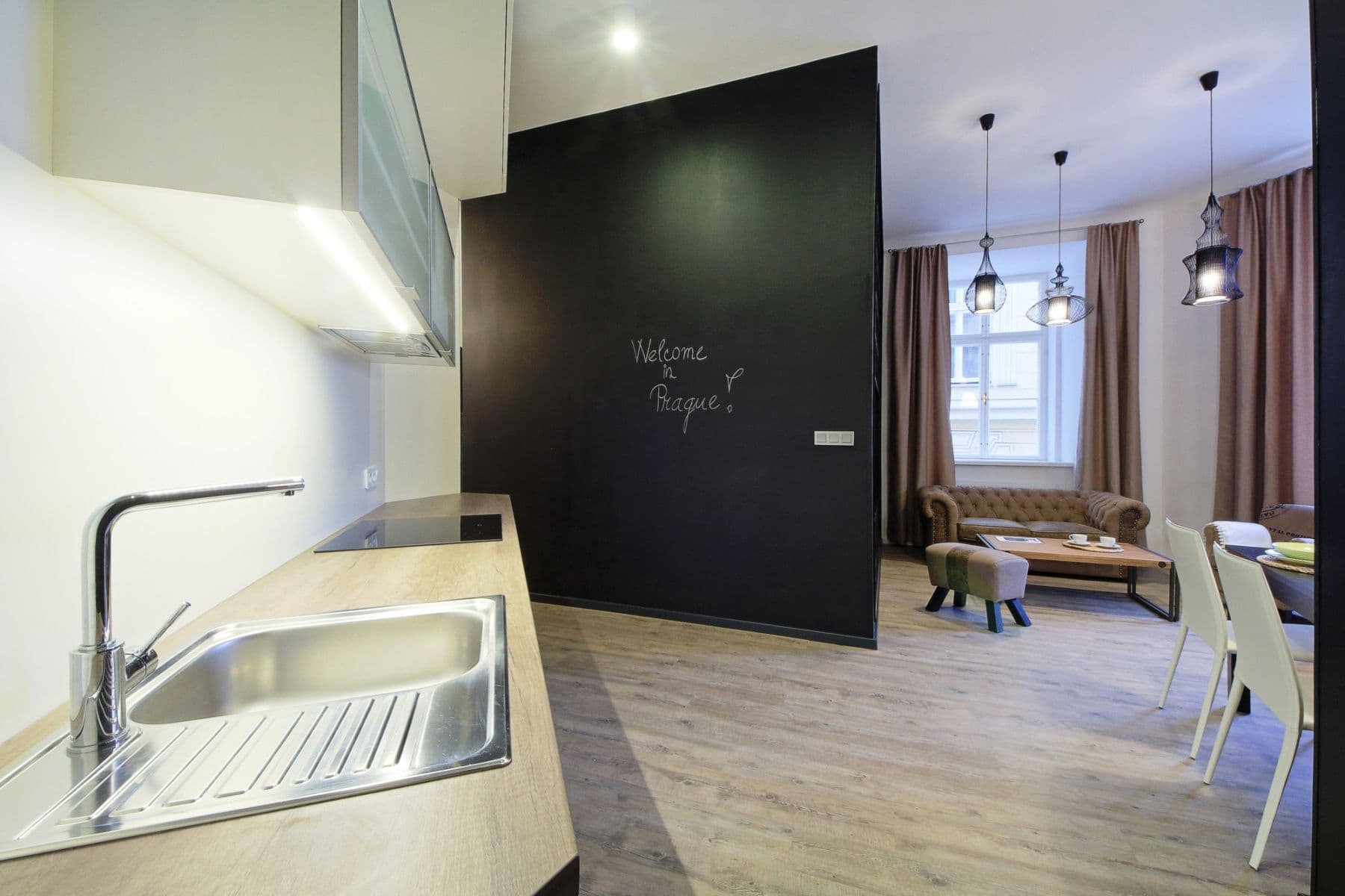 Prenájom bytu 125 m², Smetanovo nábřeží, Praha, Praha Prenájom bytu 125 m², Smetanovo nábřeží, Praha, Praha