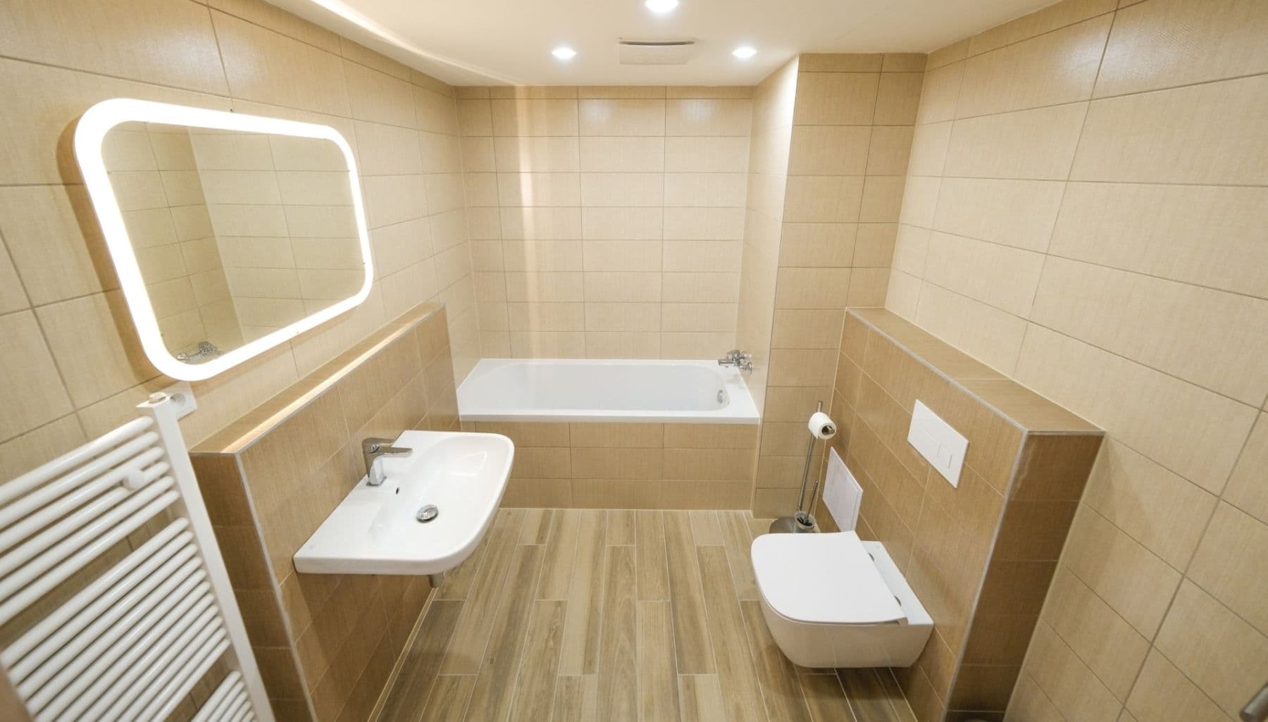 Predaj bytu 3-izbový 88 m², Lázeňská, Slaný, Středočeský kraj Predaj bytu 3-izbový 88 m², Lázeňská, Slaný, Středočeský kraj