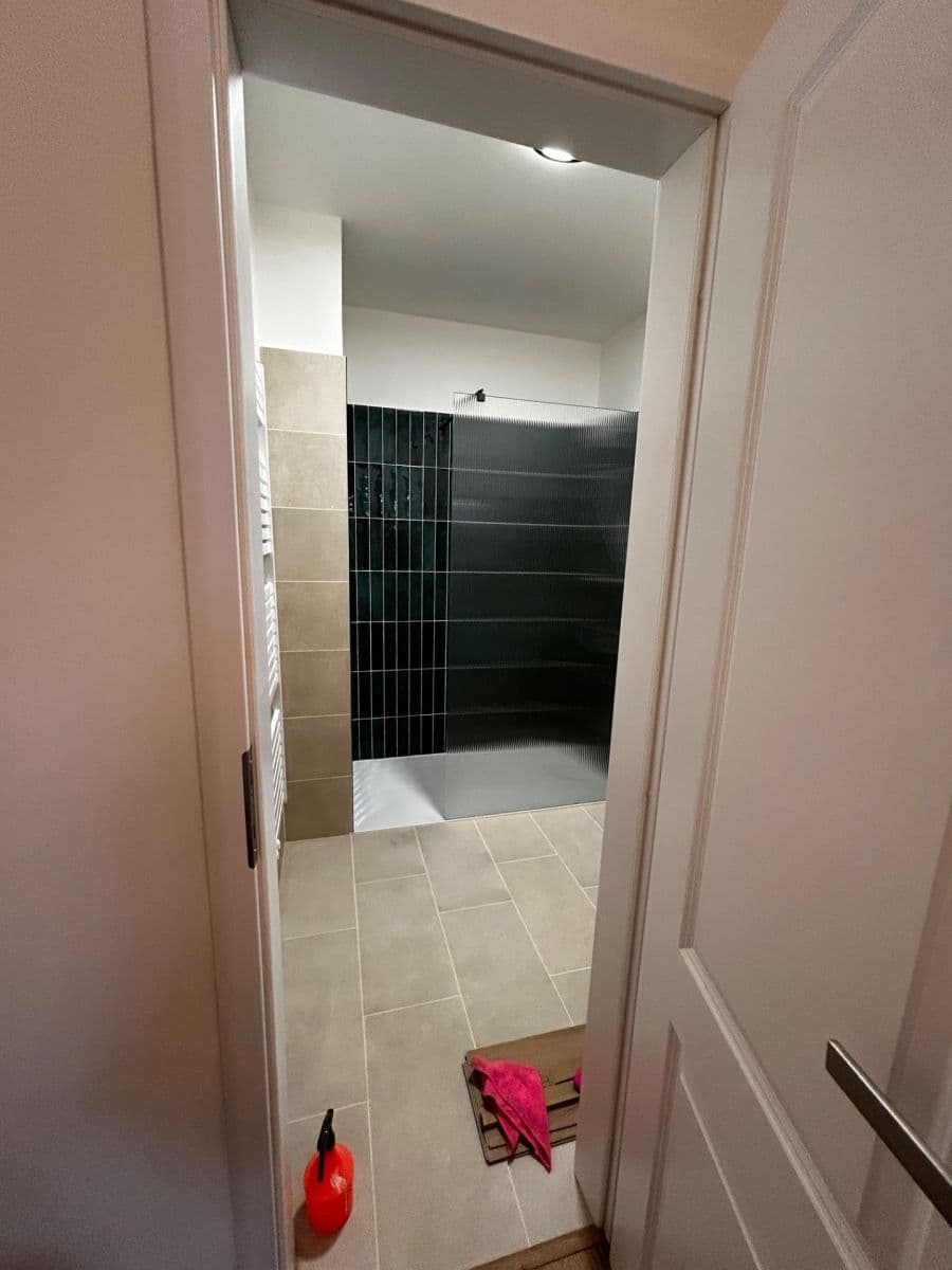 Prenájom bytu 1-izbový 33 m², Jeseniova, Praha, Praha Prenájom bytu 1-izbový 33 m², Jeseniova, Praha, Praha