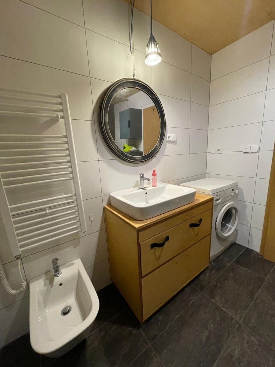 Prenájom bytu 3-izbový 74 m², Milana Fialy, Ostrava, Moravskoslezský kraj Prenájom bytu 3-izbový 74 m², Milana Fialy, Ostrava, Moravskoslezský kraj