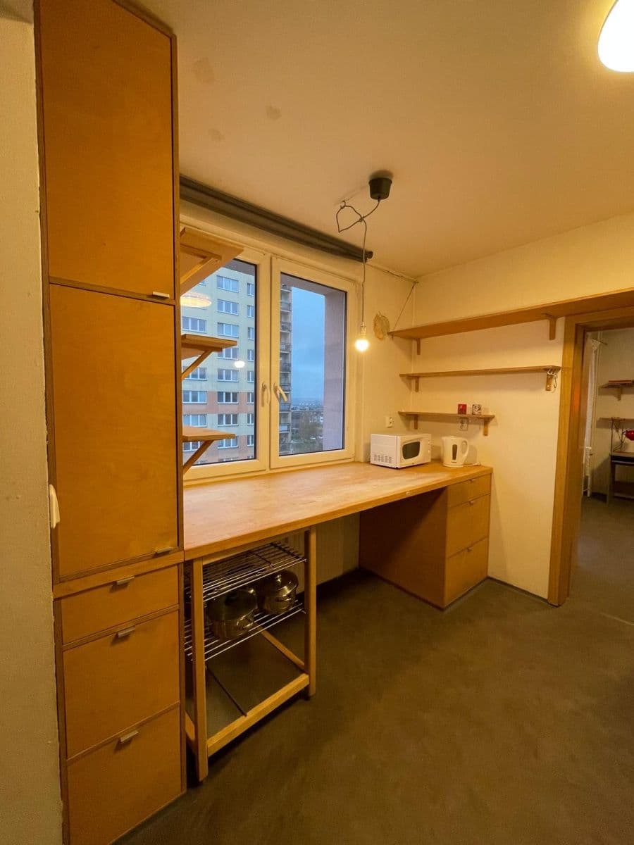 Prenájom bytu 3-izbový 74 m², Milana Fialy, Ostrava, Moravskoslezský kraj Prenájom bytu 3-izbový 74 m², Milana Fialy, Ostrava, Moravskoslezský kraj