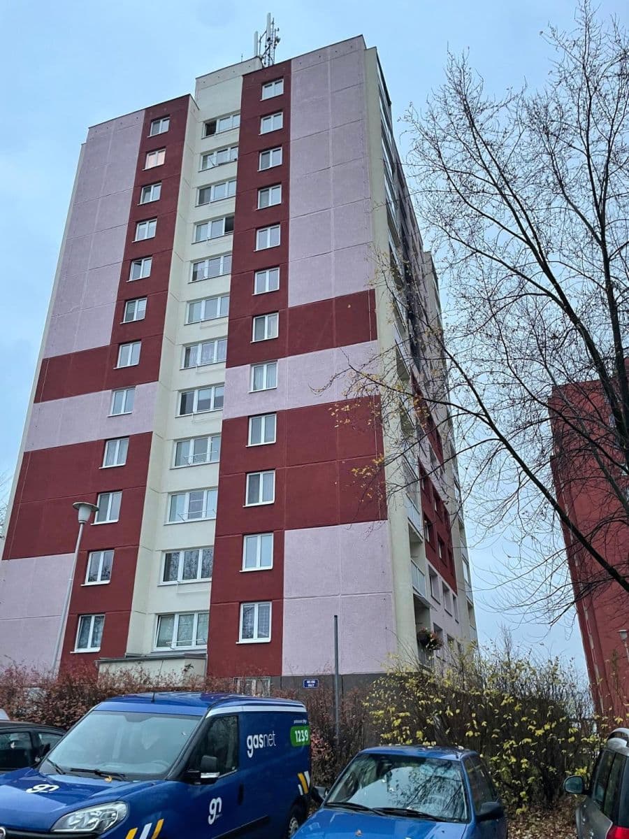 Prenájom bytu 3-izbový 74 m², Milana Fialy, Ostrava, Moravskoslezský kraj Prenájom bytu 3-izbový 74 m², Milana Fialy, Ostrava, Moravskoslezský kraj