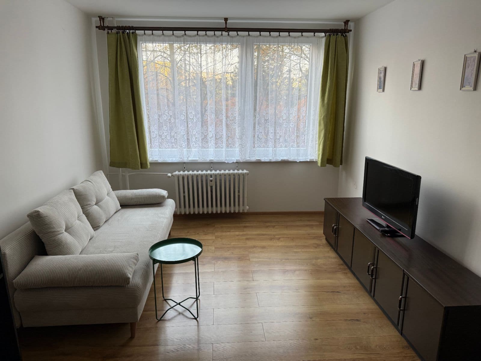 Prenájom bytu 2-izbový 43 m², Blattného, Praha, Praha Prenájom bytu 2-izbový 43 m², Blattného, Praha, Praha