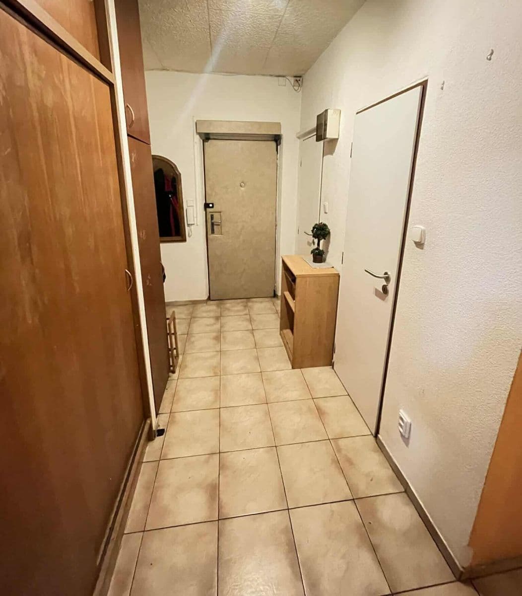 Predaj bytu 3-izbový 75 m², Útulná, Praha, Praha Predaj bytu 3-izbový 75 m², Útulná, Praha, Praha