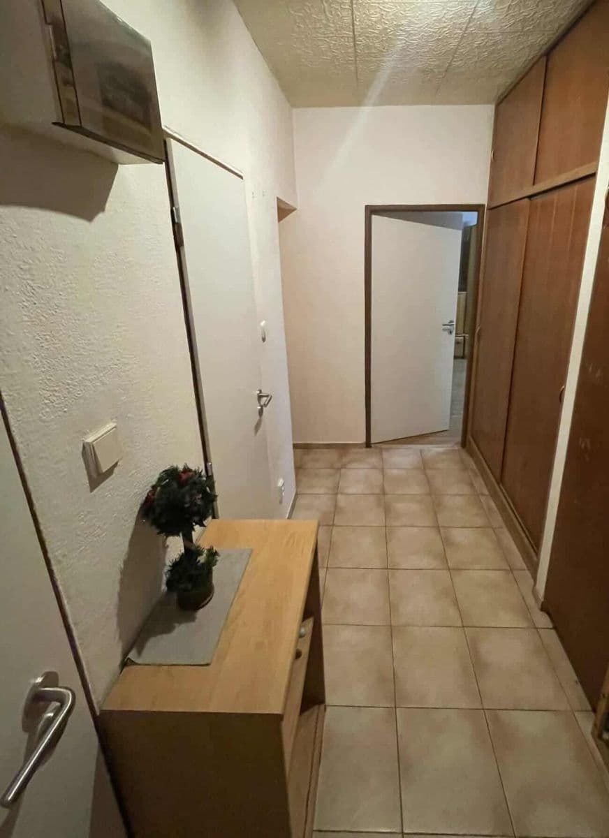 Predaj bytu 3-izbový 75 m², Útulná, Praha, Praha Predaj bytu 3-izbový 75 m², Útulná, Praha, Praha