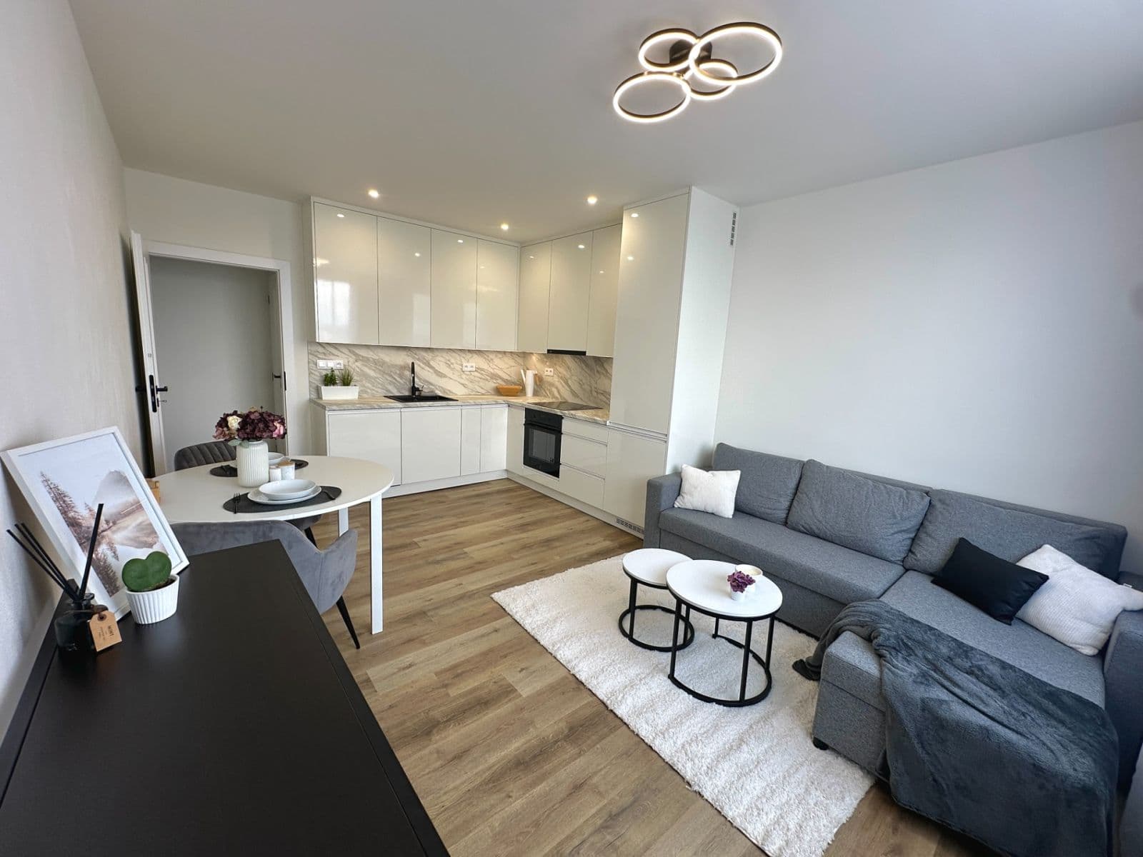 Predaj bytu 2-izbový 46 m², Lonkova, Pardubice, Pardubický kraj Predaj bytu 2-izbový 46 m², Lonkova, Pardubice, Pardubický kraj