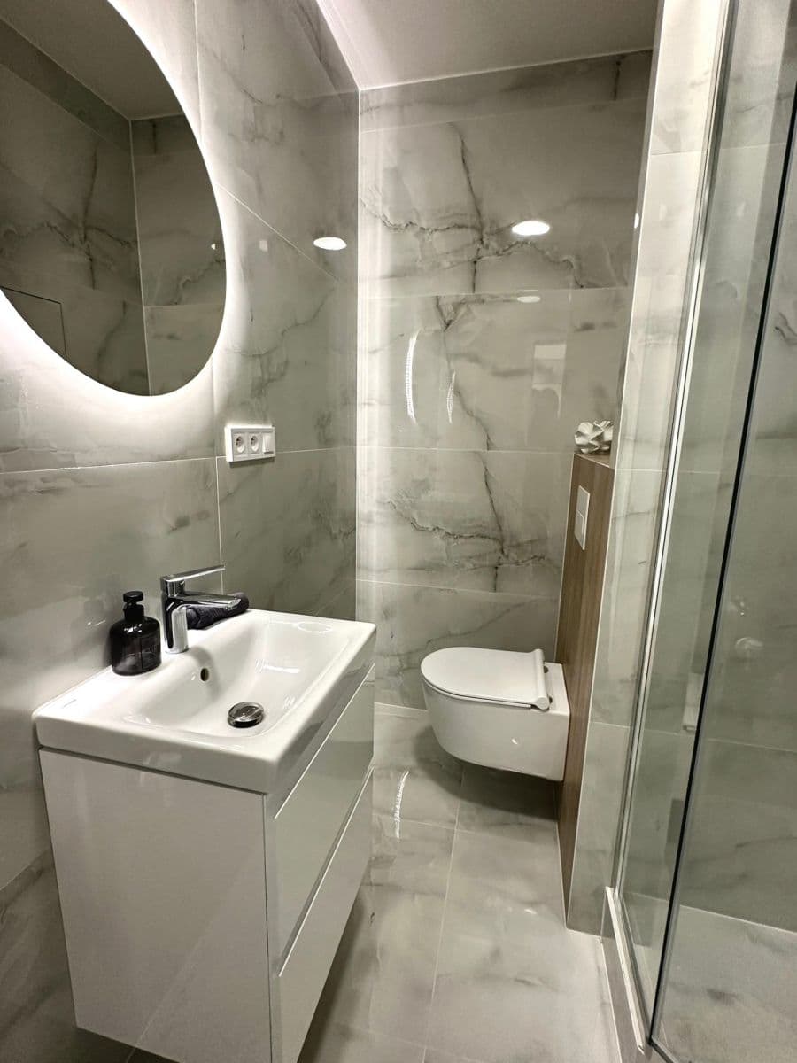 Predaj bytu 2-izbový 46 m², Lonkova, Pardubice, Pardubický kraj Predaj bytu 2-izbový 46 m², Lonkova, Pardubice, Pardubický kraj