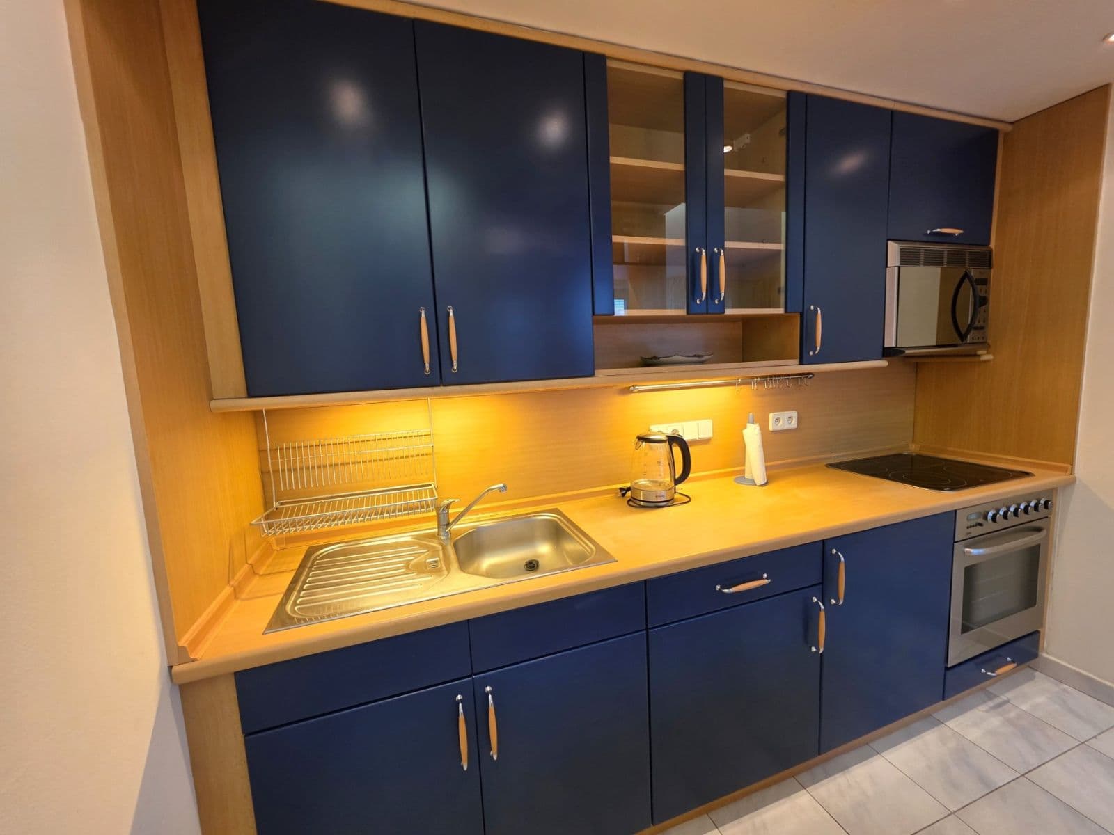 Prenájom bytu 1-izbový 44 m², U Kříže, Praha, Praha Prenájom bytu 1-izbový 44 m², U Kříže, Praha, Praha