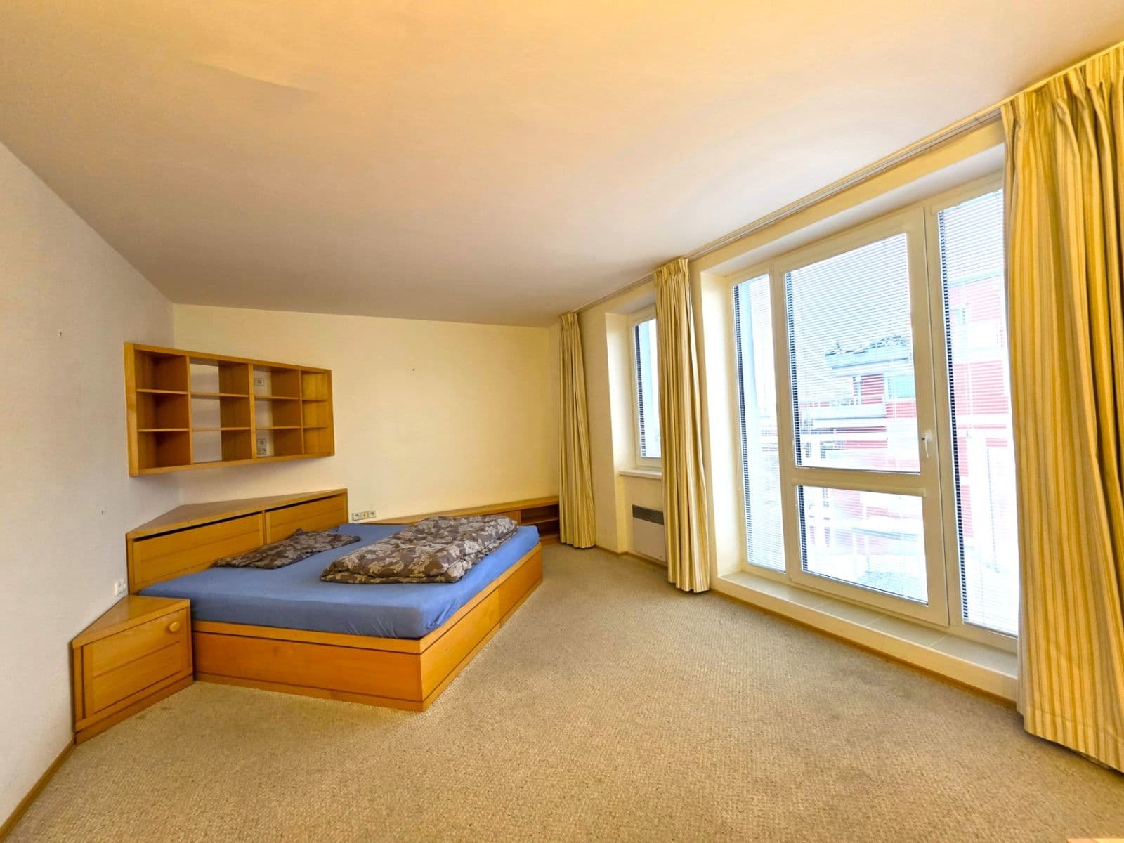 Prenájom bytu 1-izbový 44 m², U Kříže, Praha, Praha Prenájom bytu 1-izbový 44 m², U Kříže, Praha, Praha