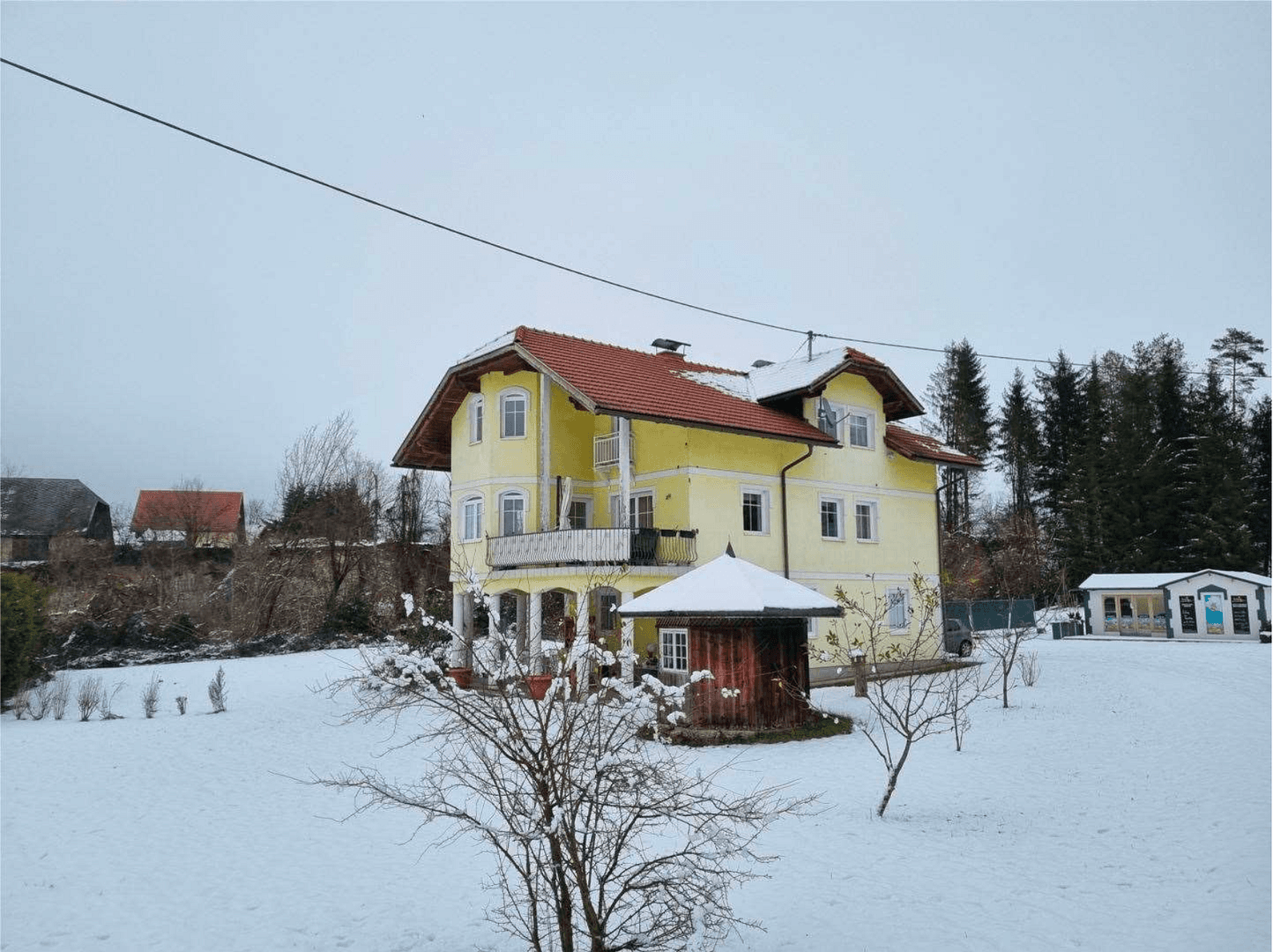 Prenájom domu 244 m², pozemek 8.300 m², Peratschitzen, Korutánsko Prenájom domu 244 m², pozemek 8.300 m², Peratschitzen, Korutánsko