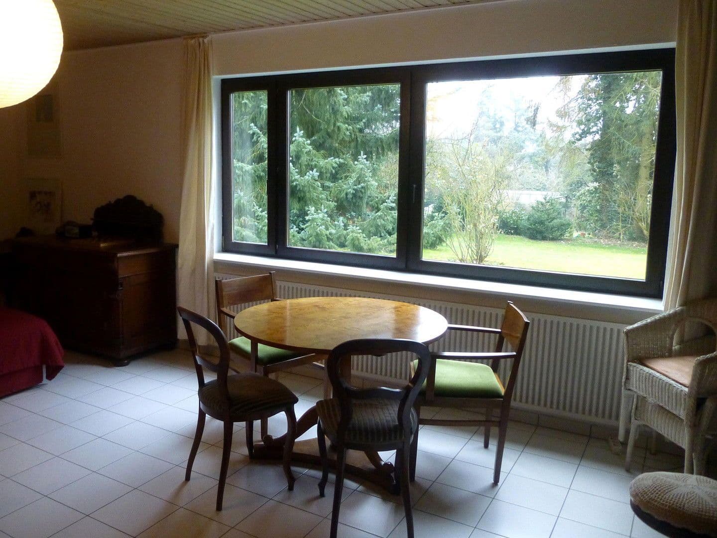 Predaj domu 190 m², pozemek 1.179 m², Niedernhausen, Hesensko Predaj domu 190 m², pozemek 1.179 m², Niedernhausen, Hesensko