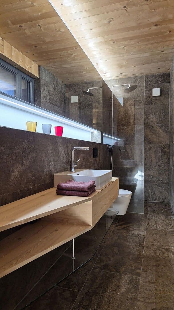 Predaj bytu 5-izbový 126 m², Bischof Josef Str. 13a, Isen, Bavorsko Predaj bytu 5-izbový 126 m², Bischof Josef Str. 13a, Isen, Bavorsko