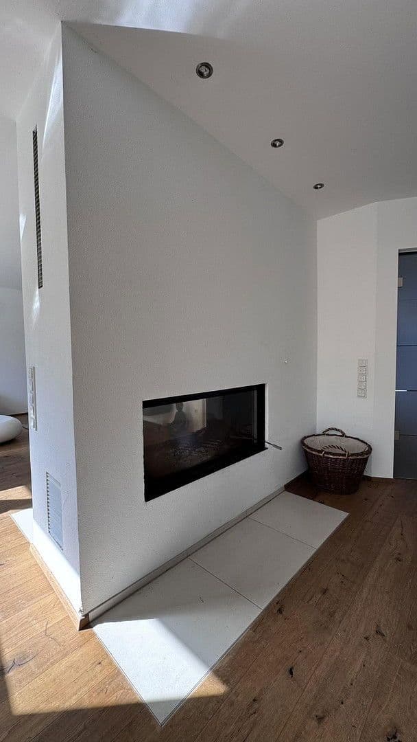 Predaj domu 165 m², pozemek 679 m², Am Falkenhorst 19, Hilpoltstein, Bavorsko Predaj domu 165 m², pozemek 679 m², Am Falkenhorst 19, Hilpoltstein, Bavorsko