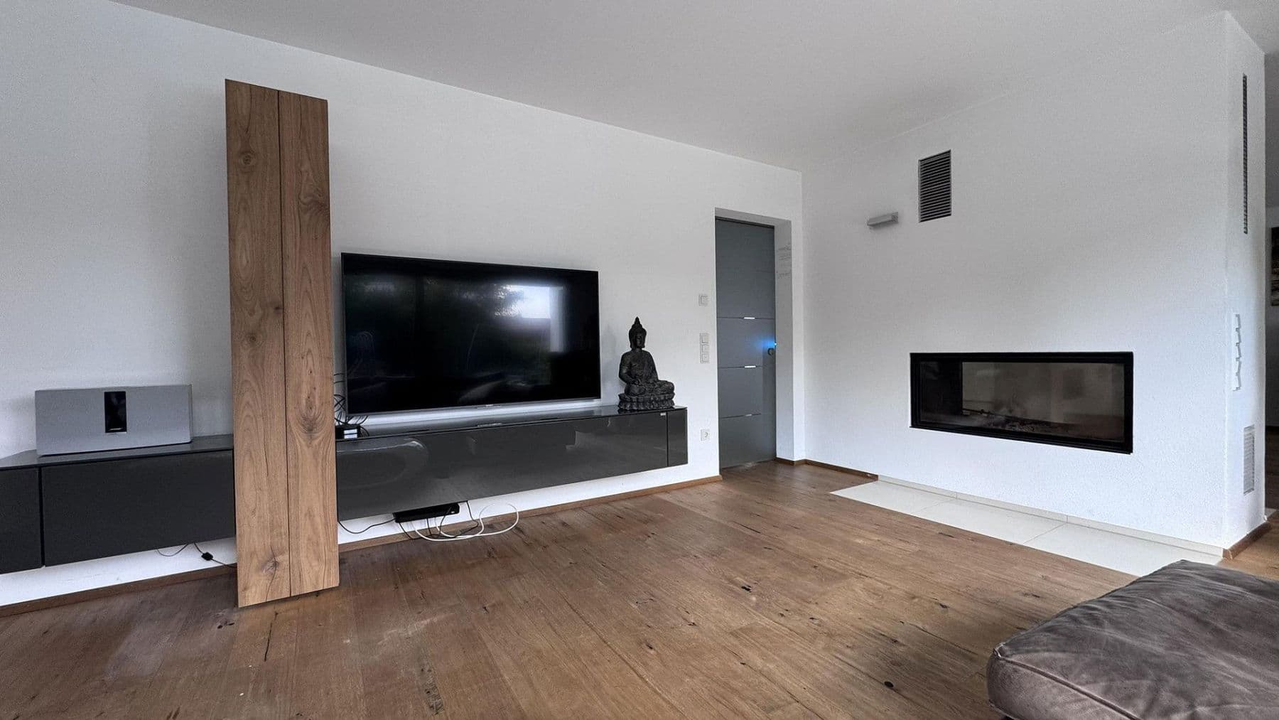 Predaj domu 165 m², pozemek 679 m², Am Falkenhorst 19, Hilpoltstein, Bavorsko Predaj domu 165 m², pozemek 679 m², Am Falkenhorst 19, Hilpoltstein, Bavorsko