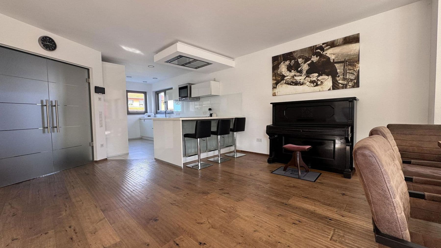 Predaj domu 165 m², pozemek 679 m², Am Falkenhorst 19, Hilpoltstein, Bavorsko Predaj domu 165 m², pozemek 679 m², Am Falkenhorst 19, Hilpoltstein, Bavorsko