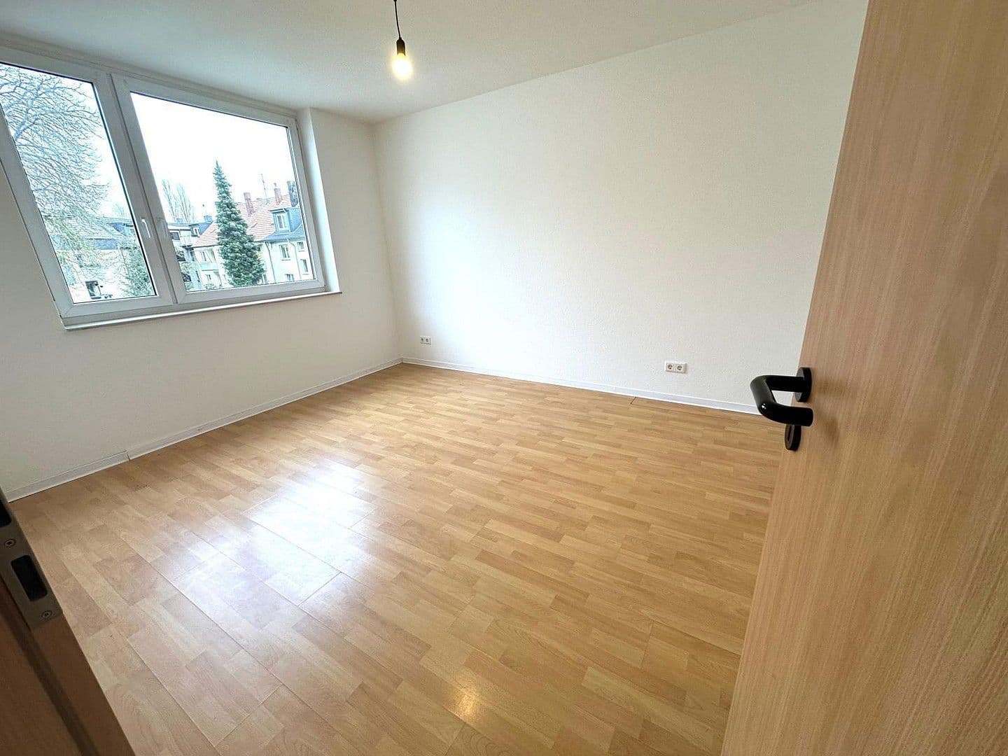 Prenájom bytu 2-izbový 67 m², Barmer Str. 25, Dortmund, Severné Porýnie - Westfálsko Prenájom bytu 2-izbový 67 m², Barmer Str. 25, Dortmund, Severné Porýnie - Westfálsko