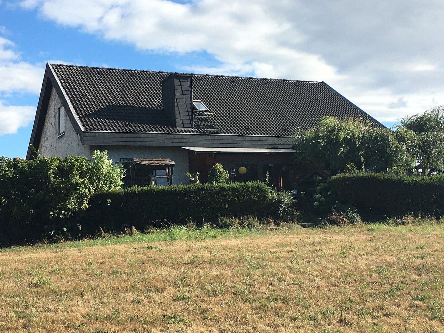 Prenájom domu 193 m², pozemek 580 m², Haschbach am Remigiusberg, Porýnie-Falcko Prenájom domu 193 m², pozemek 580 m², Haschbach am Remigiusberg, Porýnie-Falcko