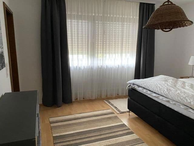 Prenájom domu 193 m², pozemek 580 m², Haschbach am Remigiusberg, Porýnie-Falcko Prenájom domu 193 m², pozemek 580 m², Haschbach am Remigiusberg, Porýnie-Falcko