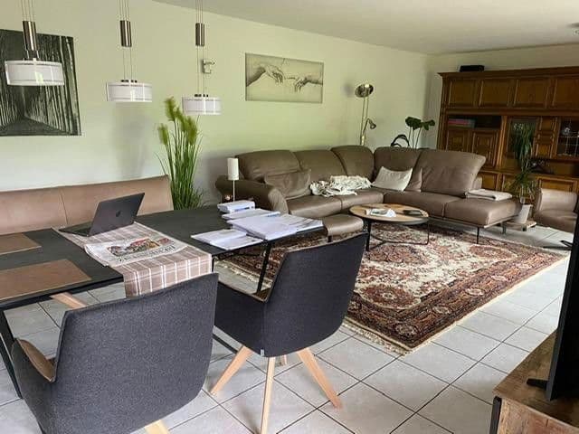 Prenájom domu 193 m², pozemek 580 m², Haschbach am Remigiusberg, Porýnie-Falcko Prenájom domu 193 m², pozemek 580 m², Haschbach am Remigiusberg, Porýnie-Falcko