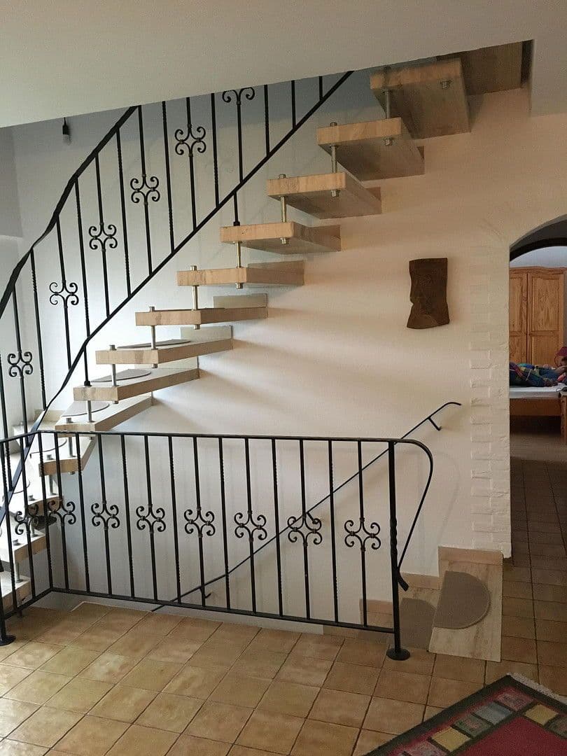 Prenájom domu 193 m², pozemek 580 m², Haschbach am Remigiusberg, Porýnie-Falcko Prenájom domu 193 m², pozemek 580 m², Haschbach am Remigiusberg, Porýnie-Falcko