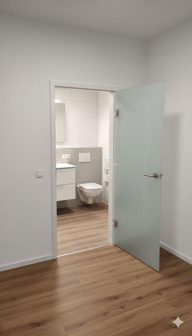 Prenájom bytu 2-izbový 36 m², Philippsring 19, Wiesbaden, Hesensko Prenájom bytu 2-izbový 36 m², Philippsring 19, Wiesbaden, Hesensko