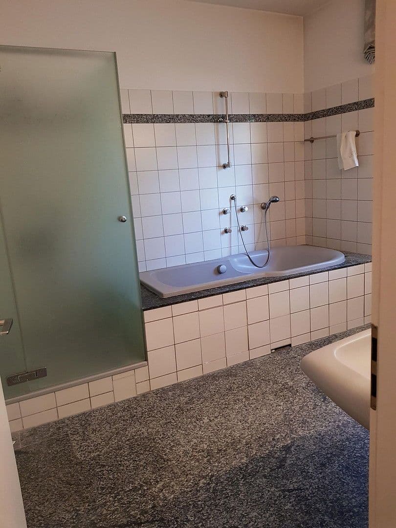 Prenájom kancelárie 344 m², Berlin-Grunewald, Berlín Prenájom kancelárie 344 m², Berlin-Grunewald, Berlín