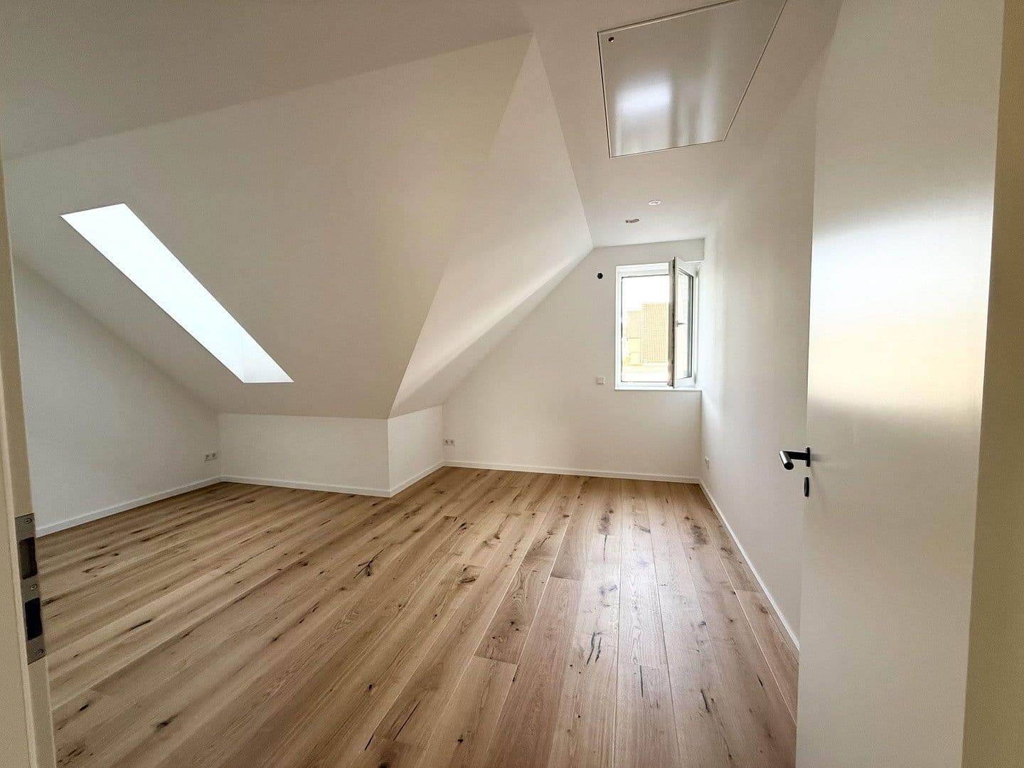 Prenájom bytu 2-izbový 65 m², Stedefreunder Str. 25, Bielefeld, Severné Porýnie - Westfálsko Prenájom bytu 2-izbový 65 m², Stedefreunder Str. 25, Bielefeld, Severné Porýnie - Westfálsko