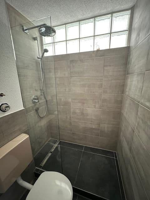 Prenájom bytu 1-izbový 33 m², Gernsbacherstr. 88, Bad Herrenalb, Bádensko-Wurttembersko Prenájom bytu 1-izbový 33 m², Gernsbacherstr. 88, Bad Herrenalb, Bádensko-Wurttembersko