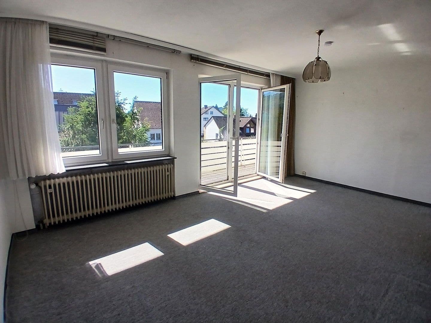 Predaj domu 140 m², pozemek 446 m², Seeheim-Jugenheim, Hesensko Predaj domu 140 m², pozemek 446 m², Seeheim-Jugenheim, Hesensko