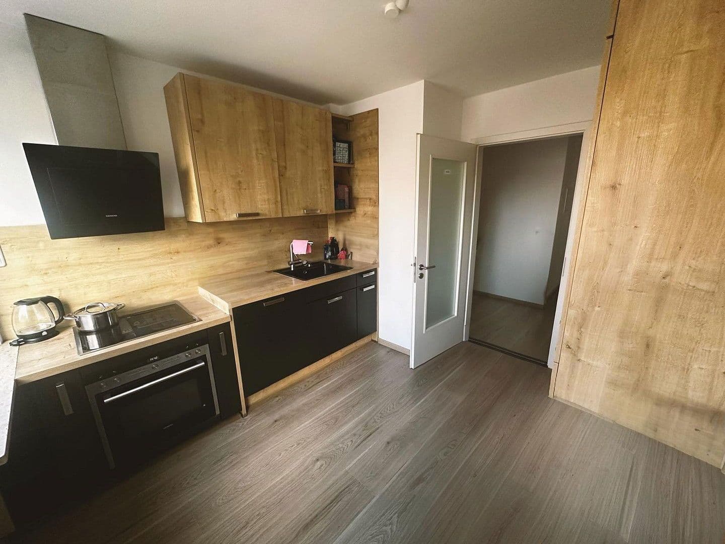 Predaj bytu 3-izbový 78 m², Wirtstraße 32, München, Bavorsko Predaj bytu 3-izbový 78 m², Wirtstraße 32, München, Bavorsko