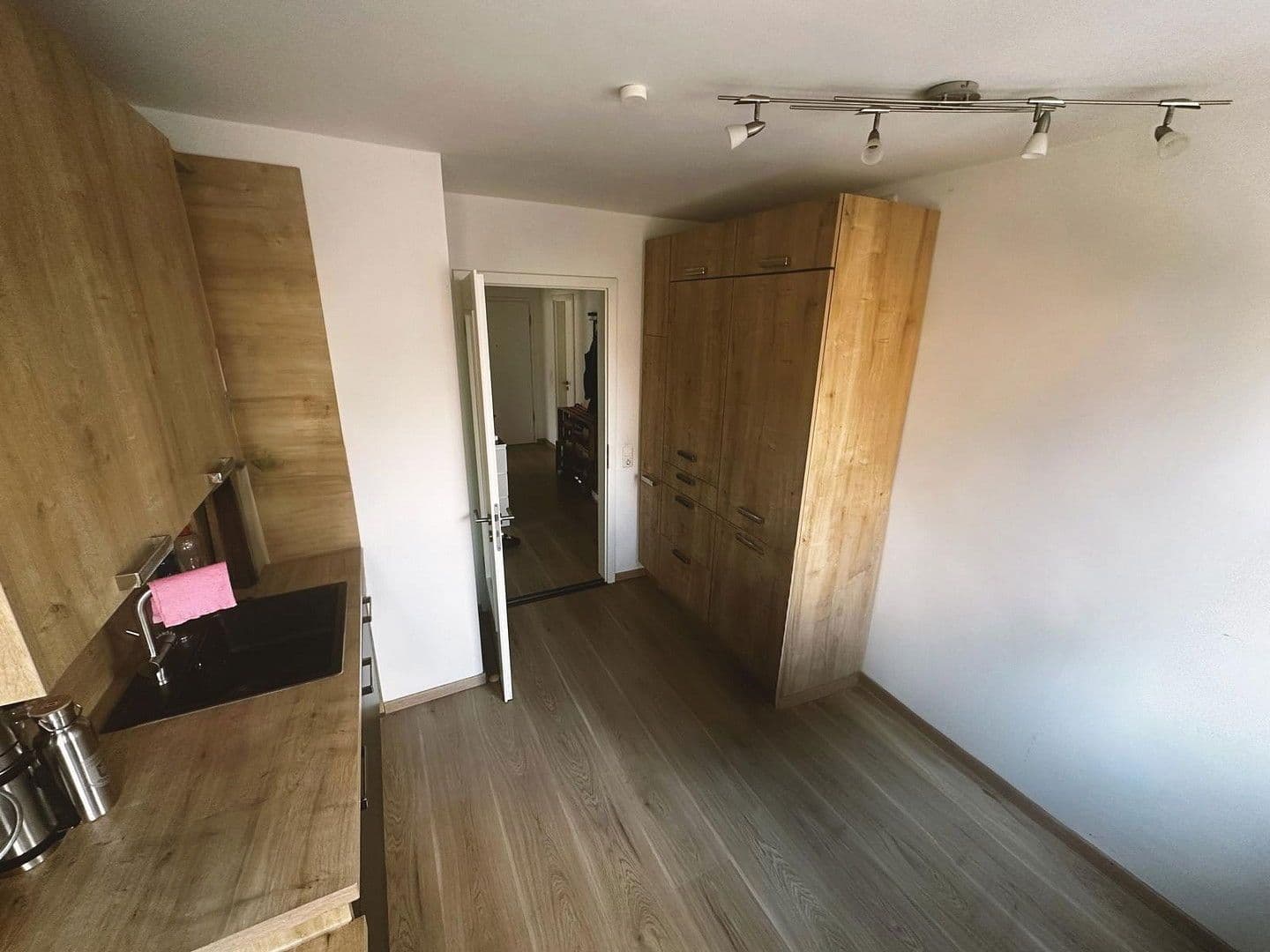 Predaj bytu 3-izbový 78 m², Wirtstraße 32, München, Bavorsko Predaj bytu 3-izbový 78 m², Wirtstraße 32, München, Bavorsko