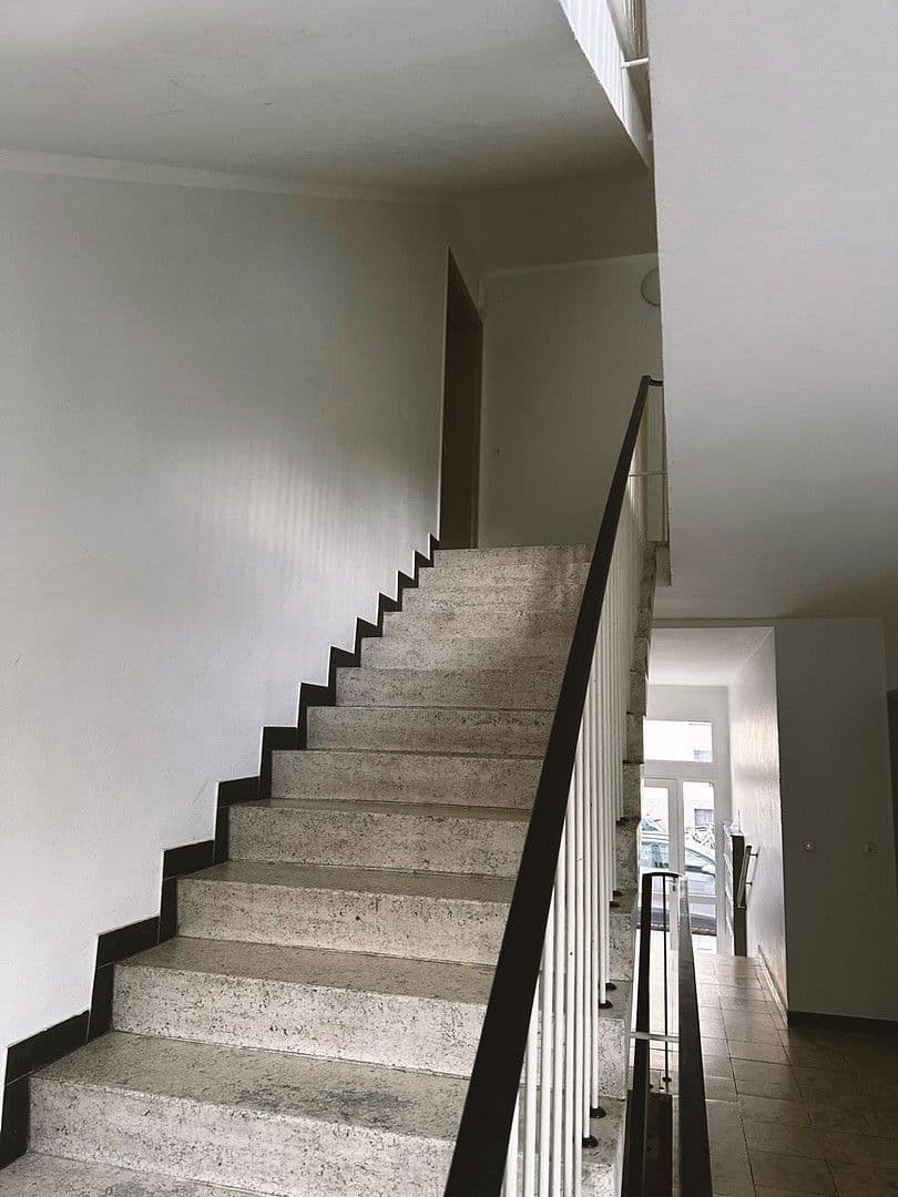 Predaj bytu 3-izbový 78 m², Wirtstraße 32, München, Bavorsko Predaj bytu 3-izbový 78 m², Wirtstraße 32, München, Bavorsko