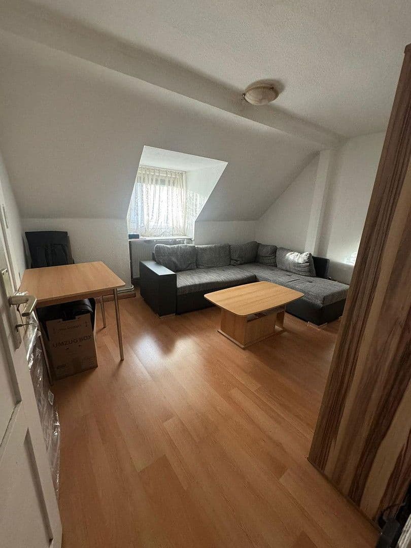 Prenájom bytu 3-izbový 45 m², Mauerstr. 67, Goslar, Dolné Sasko Prenájom bytu 3-izbový 45 m², Mauerstr. 67, Goslar, Dolné Sasko