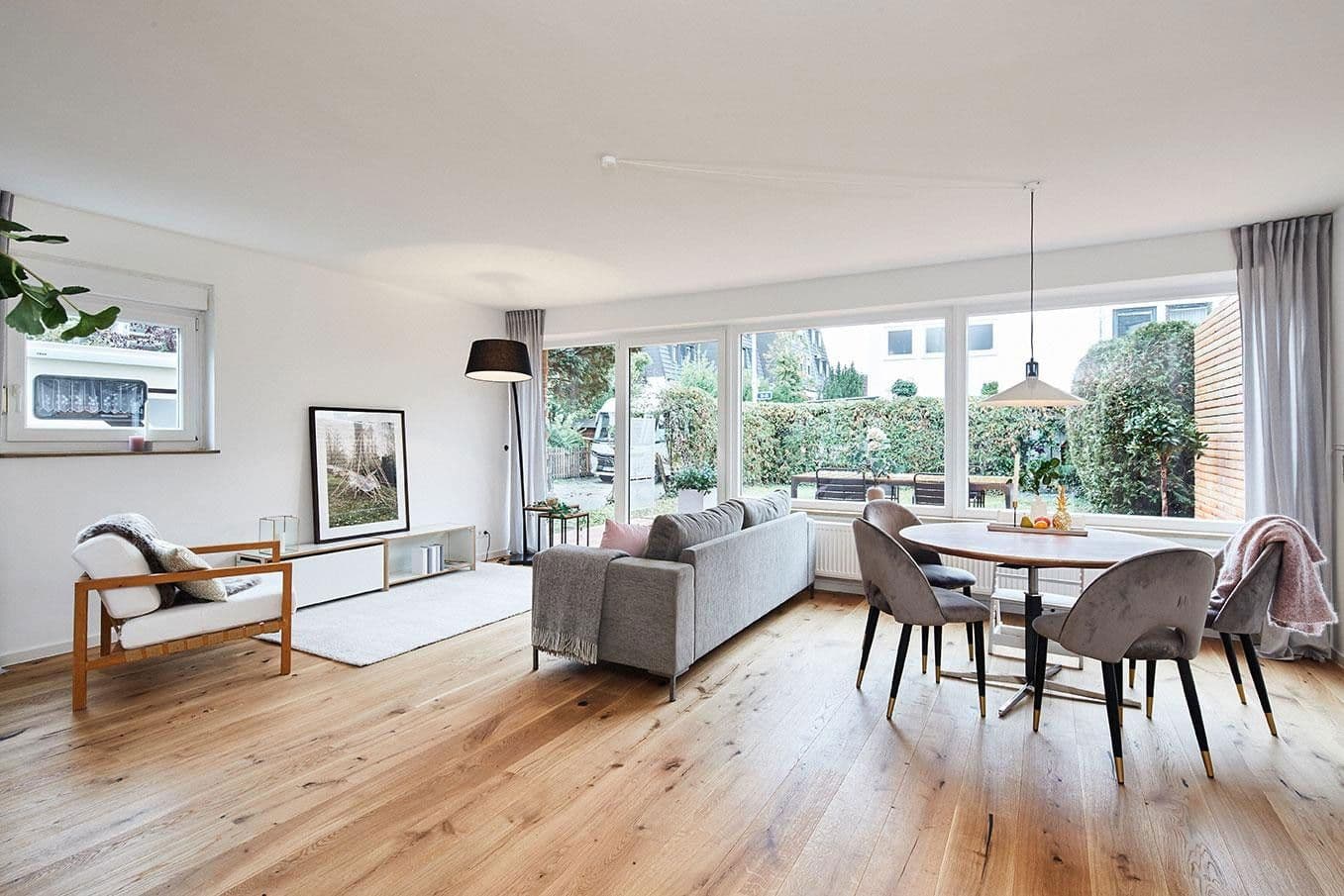 Predaj domu 130 m², pozemek 208 m², Erlangen, Bavorsko Predaj domu 130 m², pozemek 208 m², Erlangen, Bavorsko