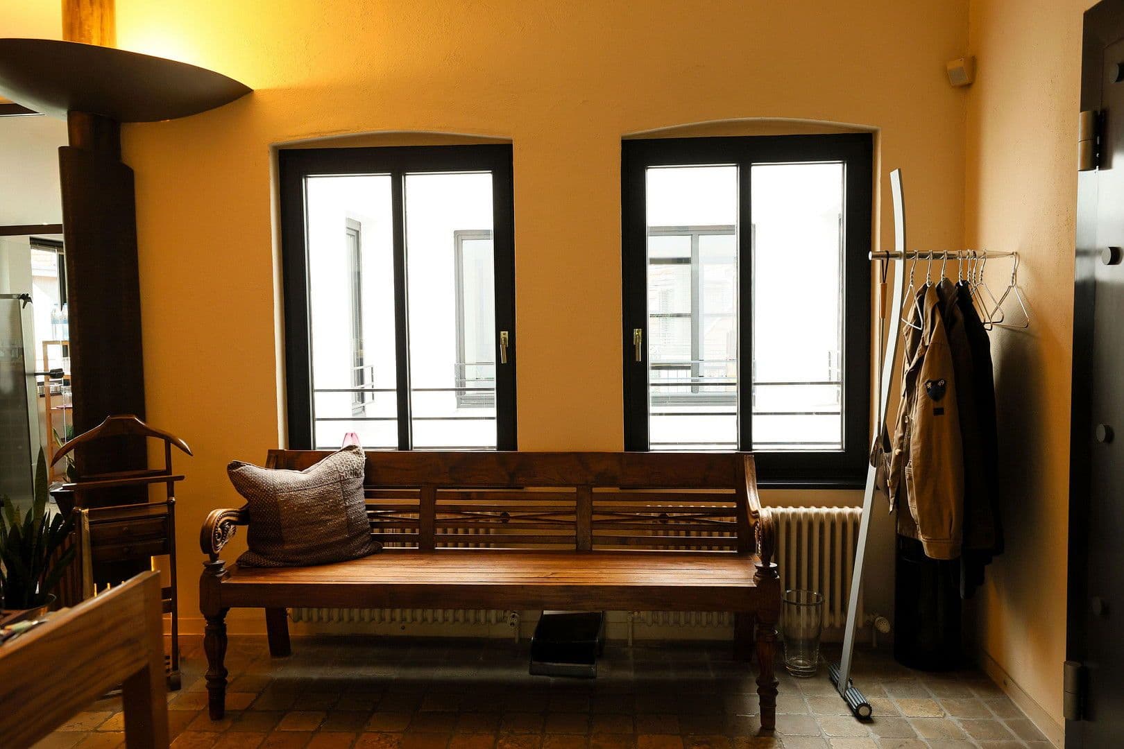 Prenájom bytu 4-izbový 256 m², Berlin, Berlín Prenájom bytu 4-izbový 256 m², Berlin, Berlín