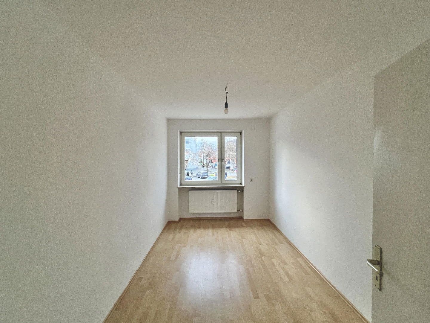 Prenájom bytu 3-izbový 82 m², Marktlerstrasse 60, Burghausen, Bavorsko Prenájom bytu 3-izbový 82 m², Marktlerstrasse 60, Burghausen, Bavorsko