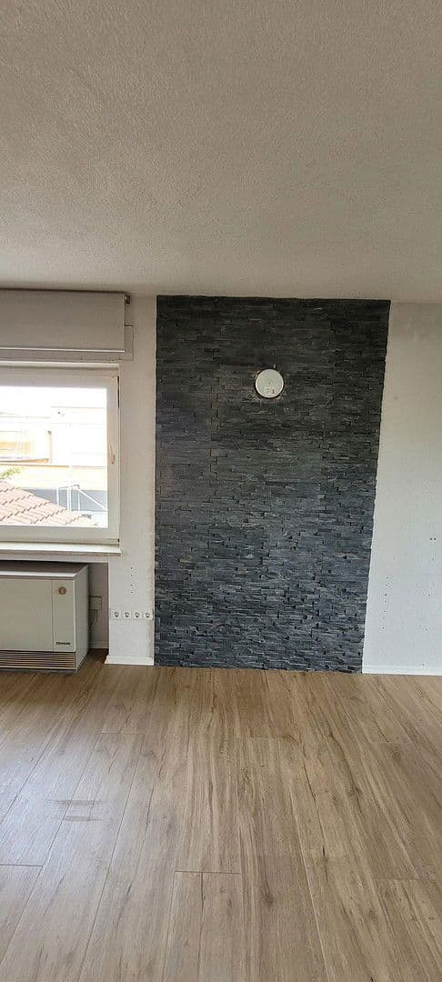 Prenájom bytu 3-izbový 102 m², Bretten, Bádensko-Wurttembersko Prenájom bytu 3-izbový 102 m², Bretten, Bádensko-Wurttembersko