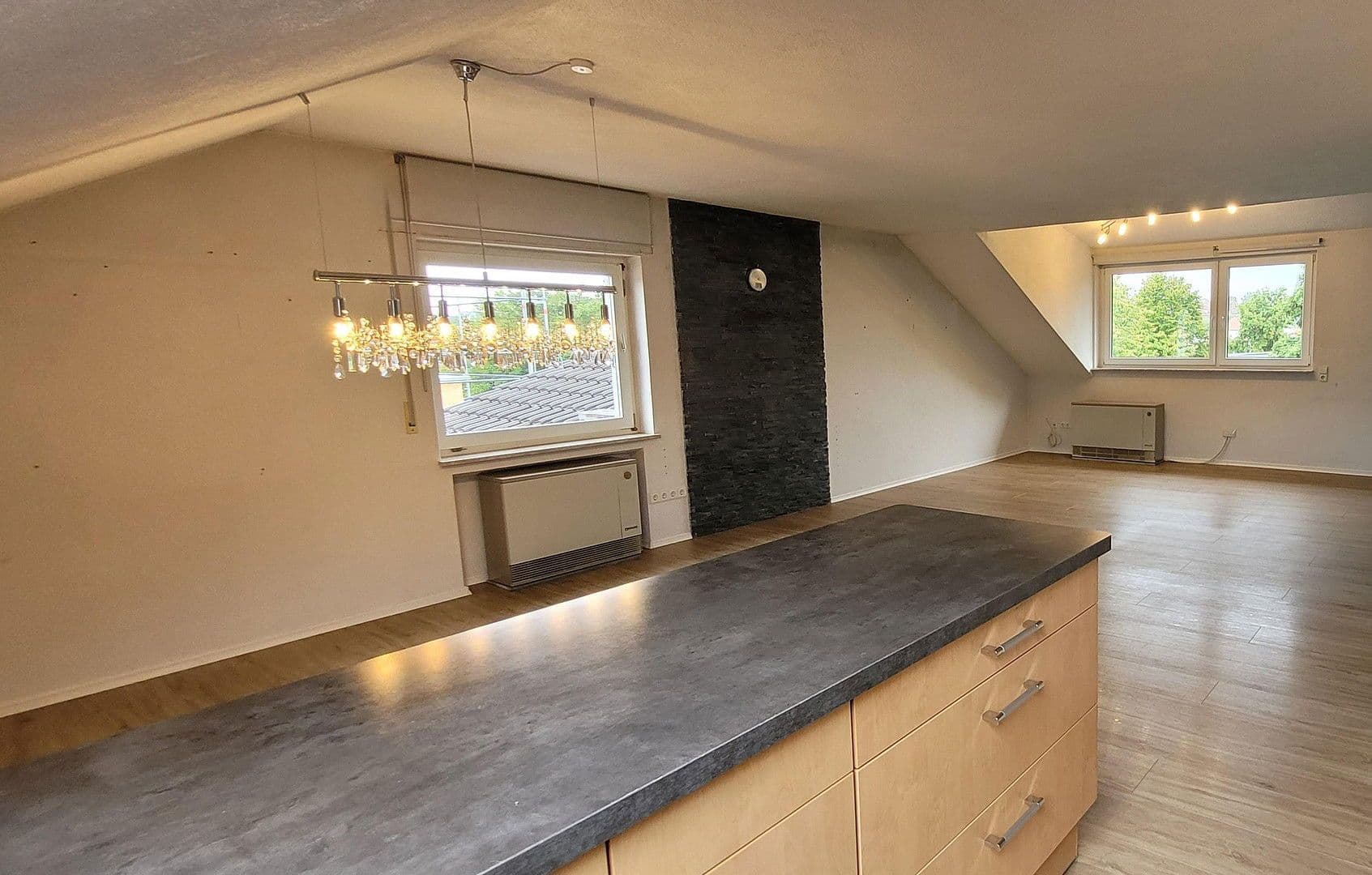 Prenájom bytu 3-izbový 102 m², Bretten, Bádensko-Wurttembersko Prenájom bytu 3-izbový 102 m², Bretten, Bádensko-Wurttembersko