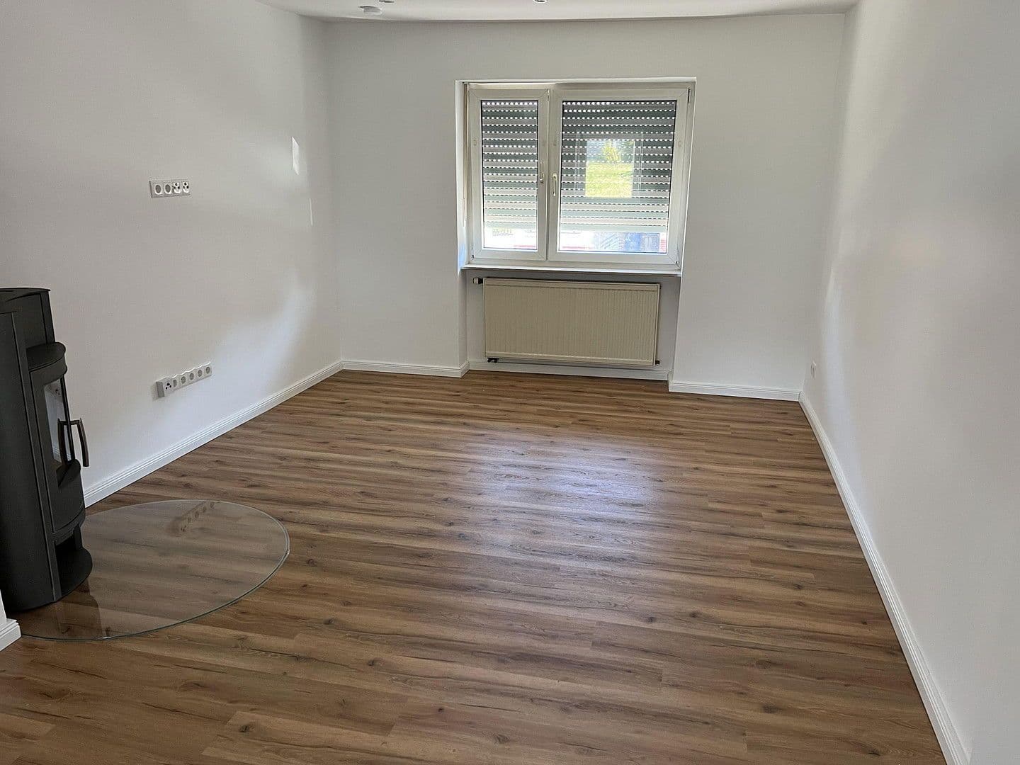 Predaj domu 132 m², pozemek 470 m², Rodenbach, Porýnie-Falcko Predaj domu 132 m², pozemek 470 m², Rodenbach, Porýnie-Falcko
