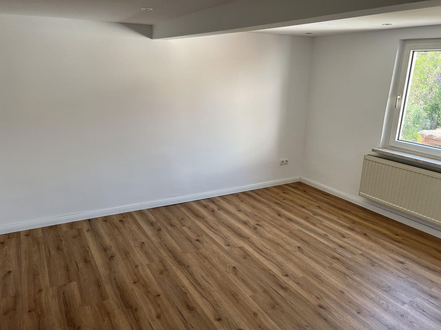 Predaj domu 132 m², pozemek 470 m², Rodenbach, Porýnie-Falcko Predaj domu 132 m², pozemek 470 m², Rodenbach, Porýnie-Falcko
