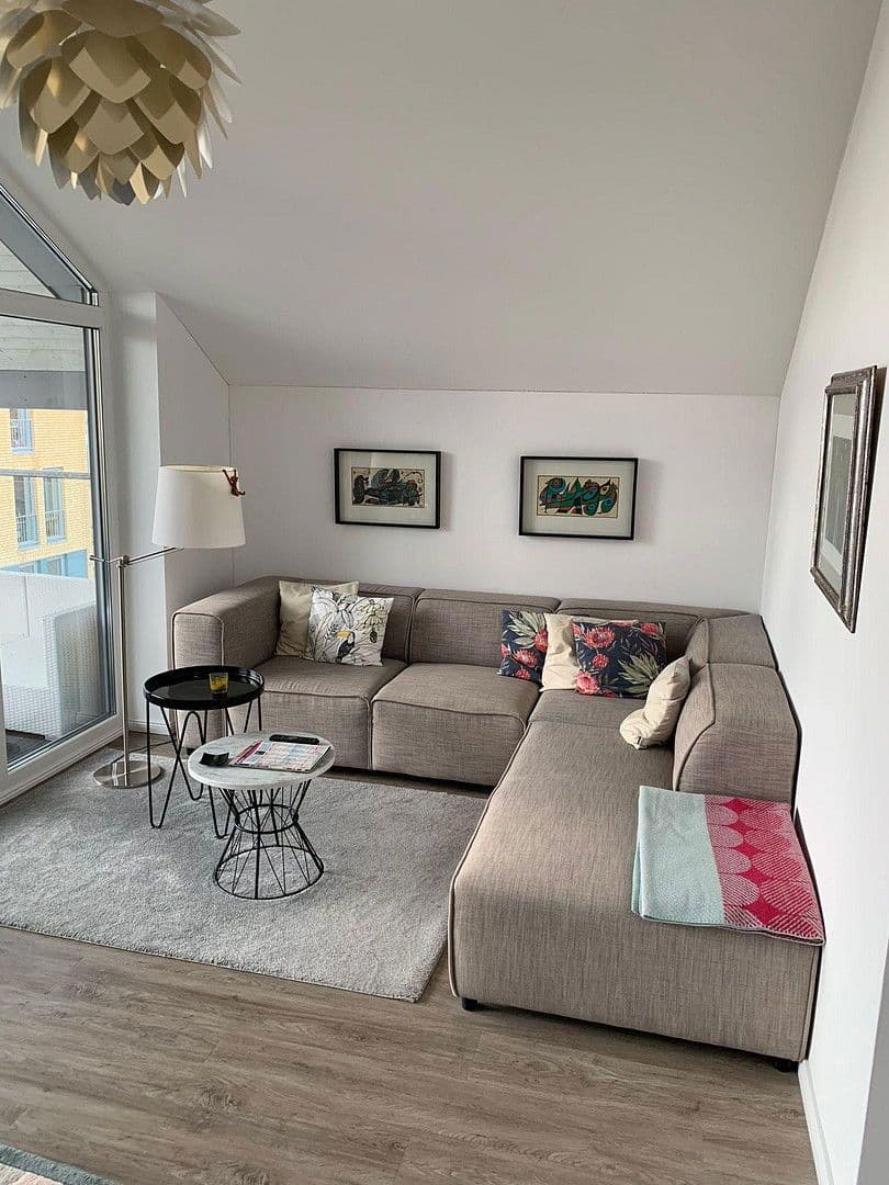 Prenájom bytu 4-izbový 125 m², Zur Alten Fähre 15, Schleswig, Šlezvicko-Holštajnsko Prenájom bytu 4-izbový 125 m², Zur Alten Fähre 15, Schleswig, Šlezvicko-Holštajnsko