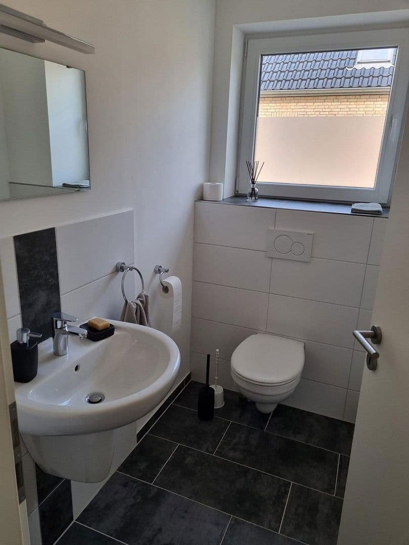 Prenájom bytu 4-izbový 125 m², Zur Alten Fähre 15, Schleswig, Šlezvicko-Holštajnsko Prenájom bytu 4-izbový 125 m², Zur Alten Fähre 15, Schleswig, Šlezvicko-Holštajnsko