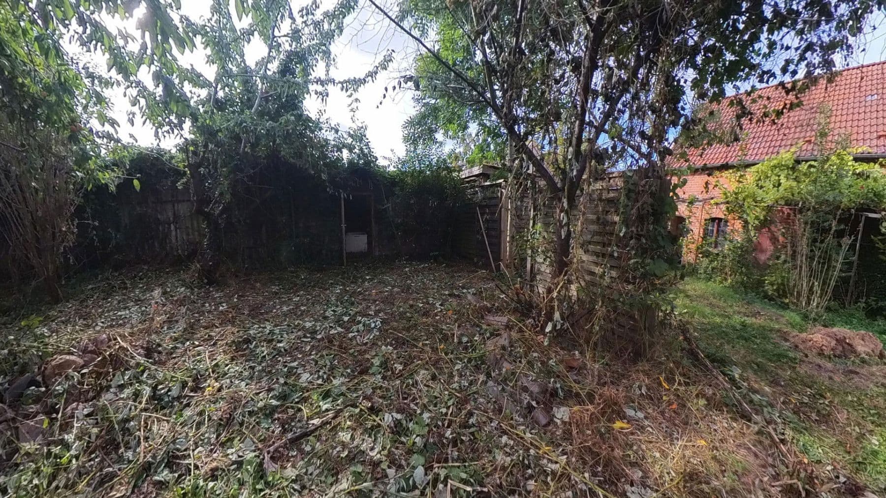 Predaj domu 360 m², pozemek 1.218 m², Poststr.10, Siedenbollentin, Meklenbursko-Predpomoransko Predaj domu 360 m², pozemek 1.218 m², Poststr.10, Siedenbollentin, Meklenbursko-Predpomoransko