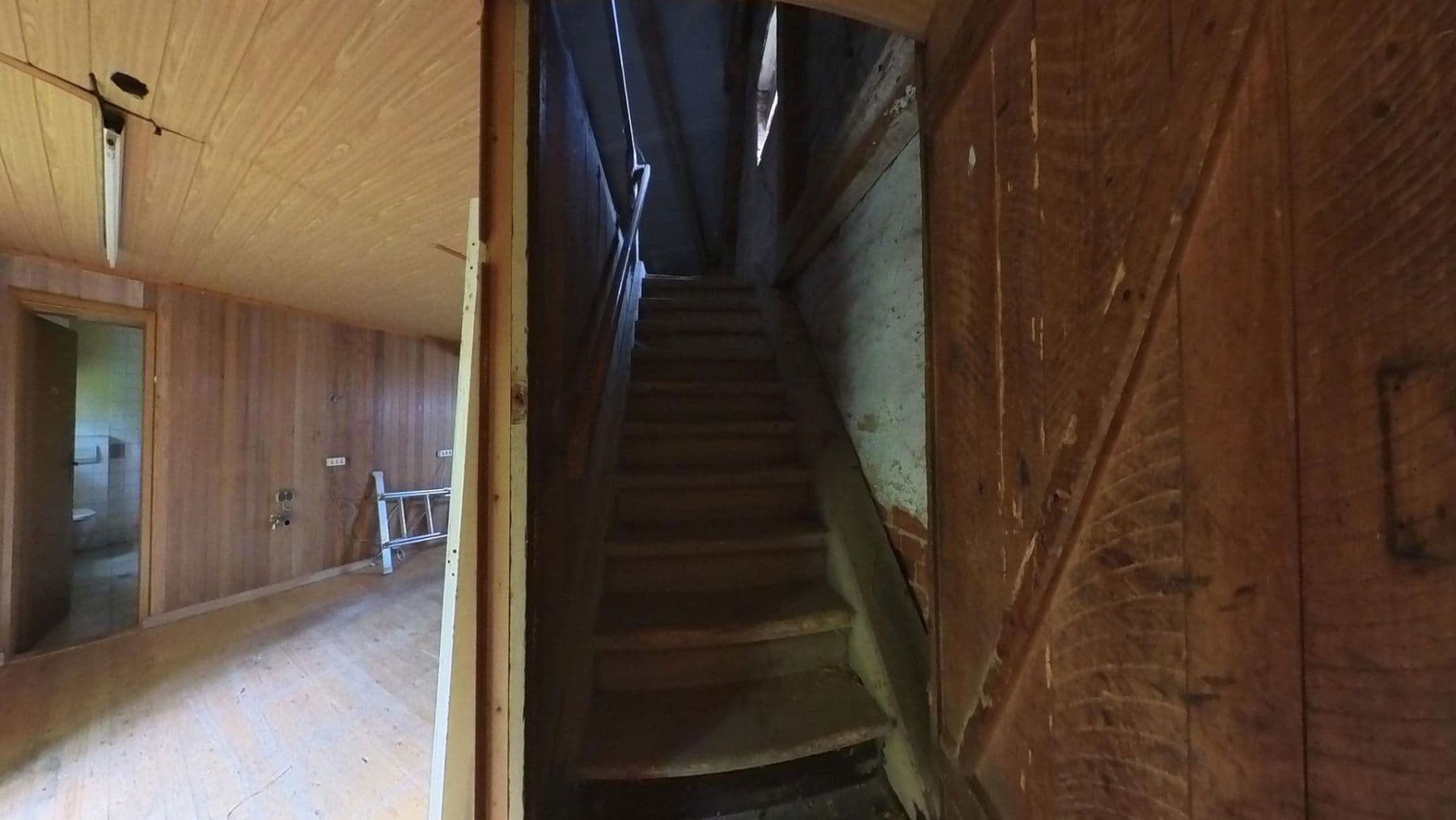 Predaj domu 360 m², pozemek 1.218 m², Poststr.10, Siedenbollentin, Meklenbursko-Predpomoransko Predaj domu 360 m², pozemek 1.218 m², Poststr.10, Siedenbollentin, Meklenbursko-Predpomoransko