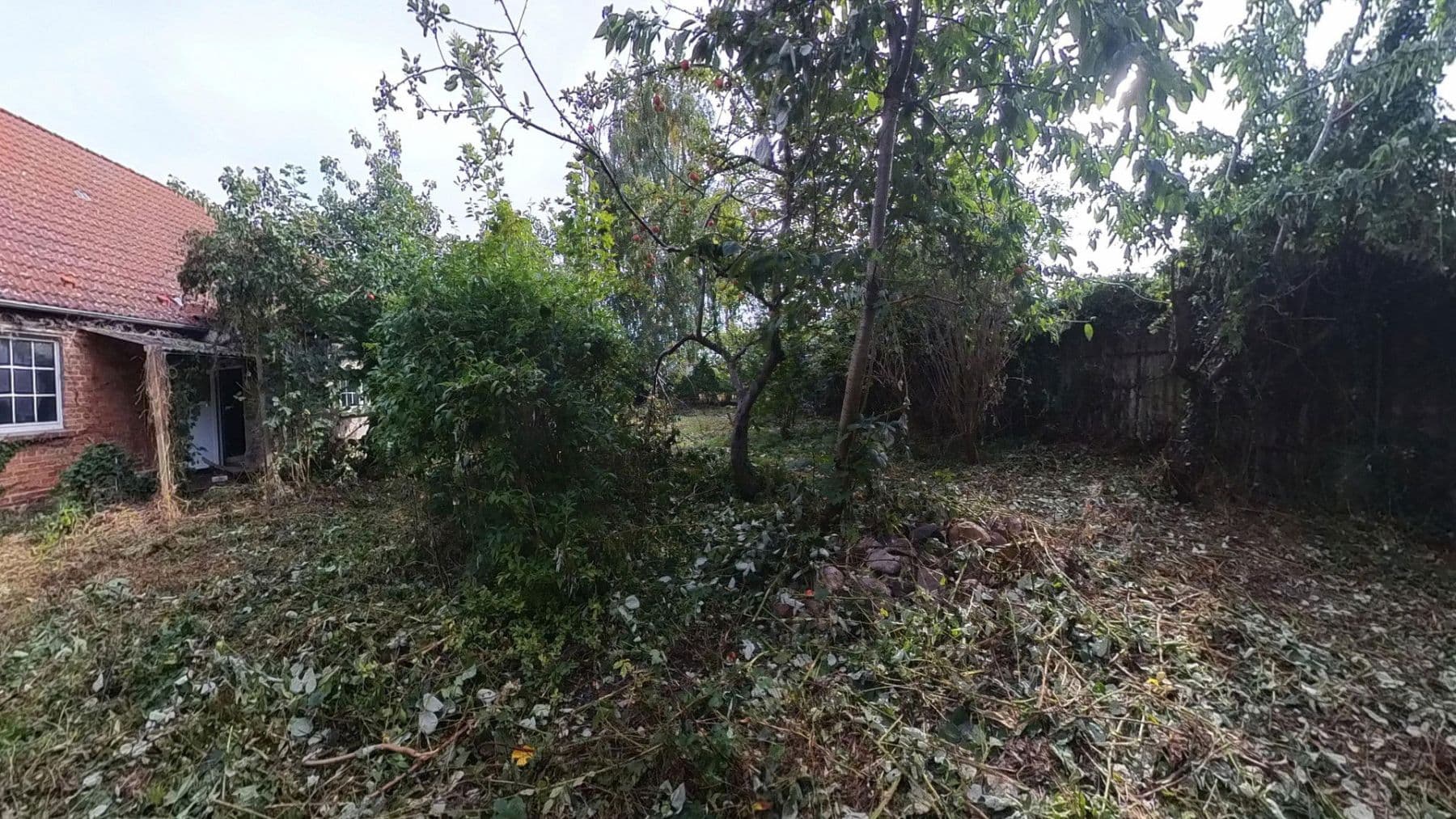 Predaj domu 360 m², pozemek 1.218 m², Poststr.10, Siedenbollentin, Meklenbursko-Predpomoransko Predaj domu 360 m², pozemek 1.218 m², Poststr.10, Siedenbollentin, Meklenbursko-Predpomoransko